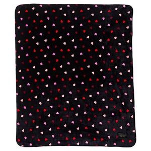 New Victoria’s Secret Heart Fleece Soft Cozy Blanket Throw Pink Red Heart RARE